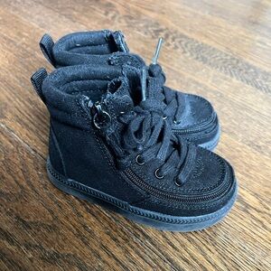 Billy Kids Black High-Top Sneakers - Adaptive shoes - toddler size 6 like new